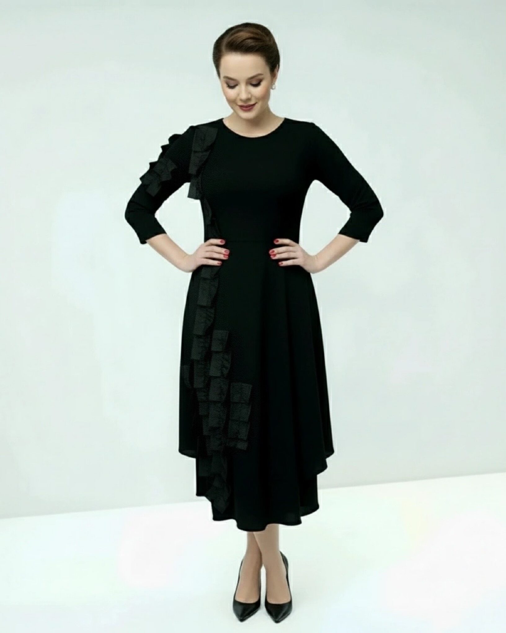 Haljina LUNA – elegantna crna midi haljina s volanima i tročetvrt rukavima