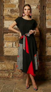 NOIR POP crna dizajnerska haljina s crvenim detaljima, točkastim patchwork uzorkom i pojasom za vezanje, Kuky Design modni dizajn