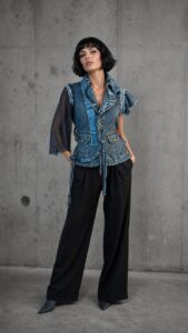 Ženski dekonstruirani jeans prsluk ANARHIA | Kuky Design